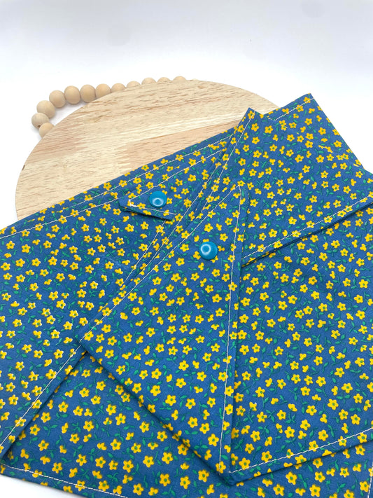Vintage Blue Floral - Button